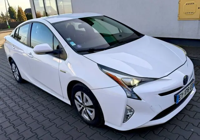 TOYOTA Prius 1.8 Hybrid Executive