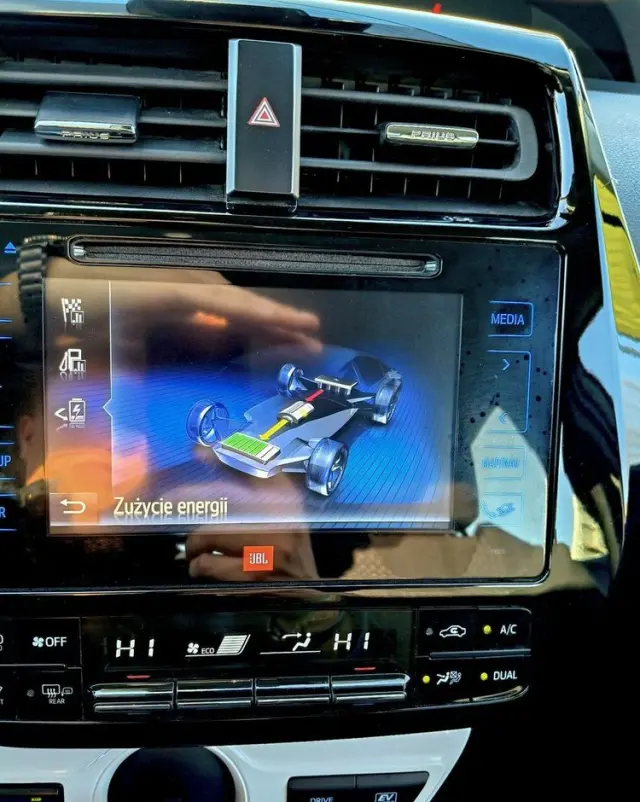 TOYOTA Prius 1.8 Hybrid Executive