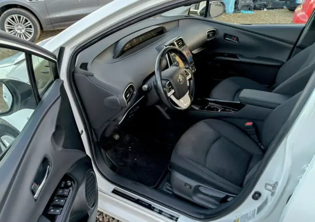 TOYOTA Prius 1.8 Hybrid Executive