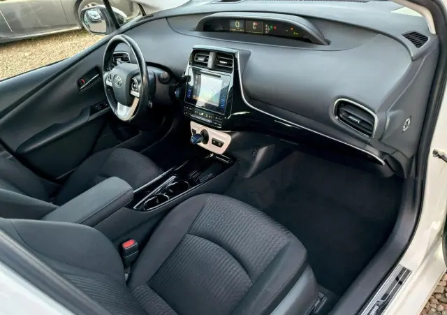 TOYOTA Prius 1.8 Hybrid Executive