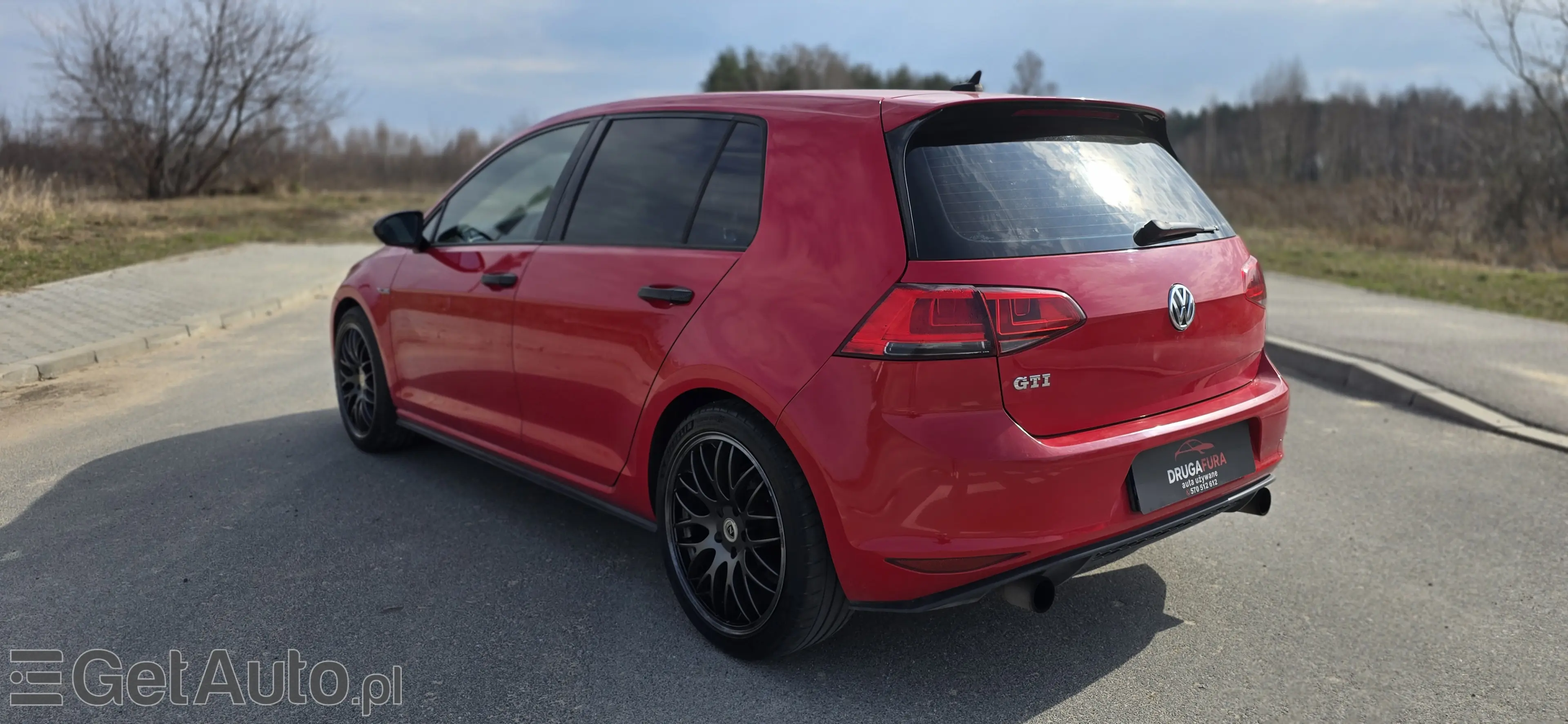 VOLKSWAGEN Golf GTI DSG