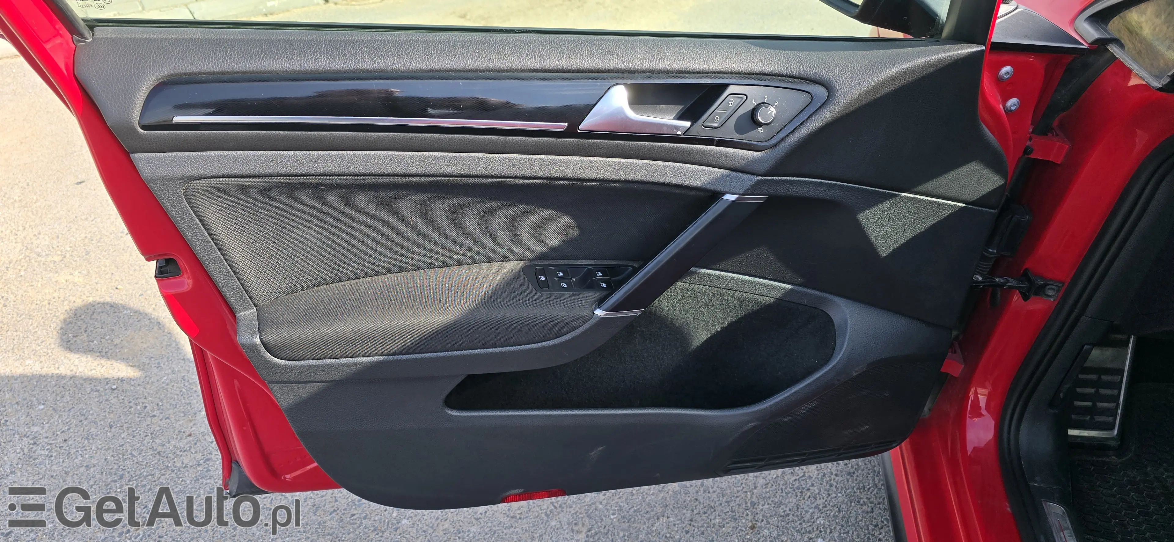 VOLKSWAGEN Golf GTI DSG