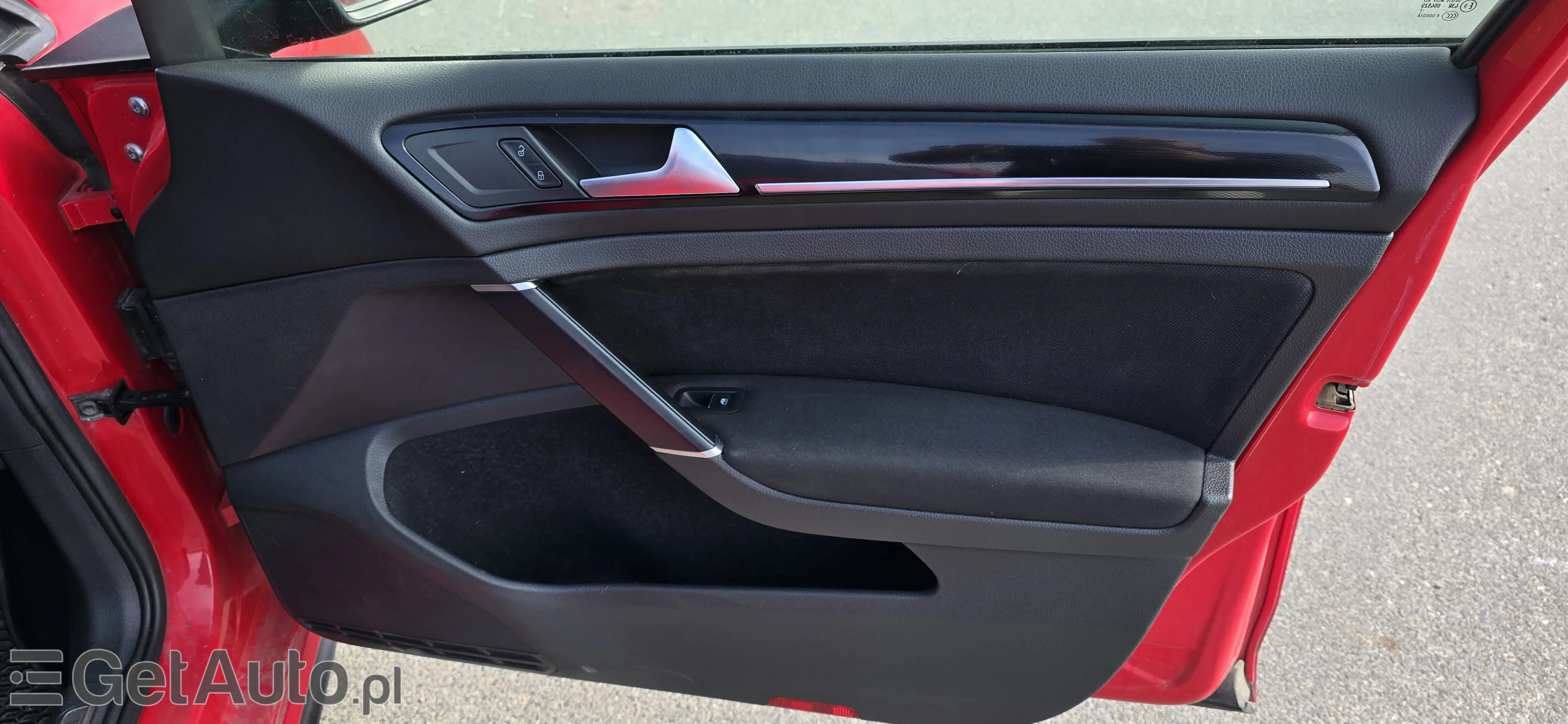 VOLKSWAGEN Golf GTI DSG