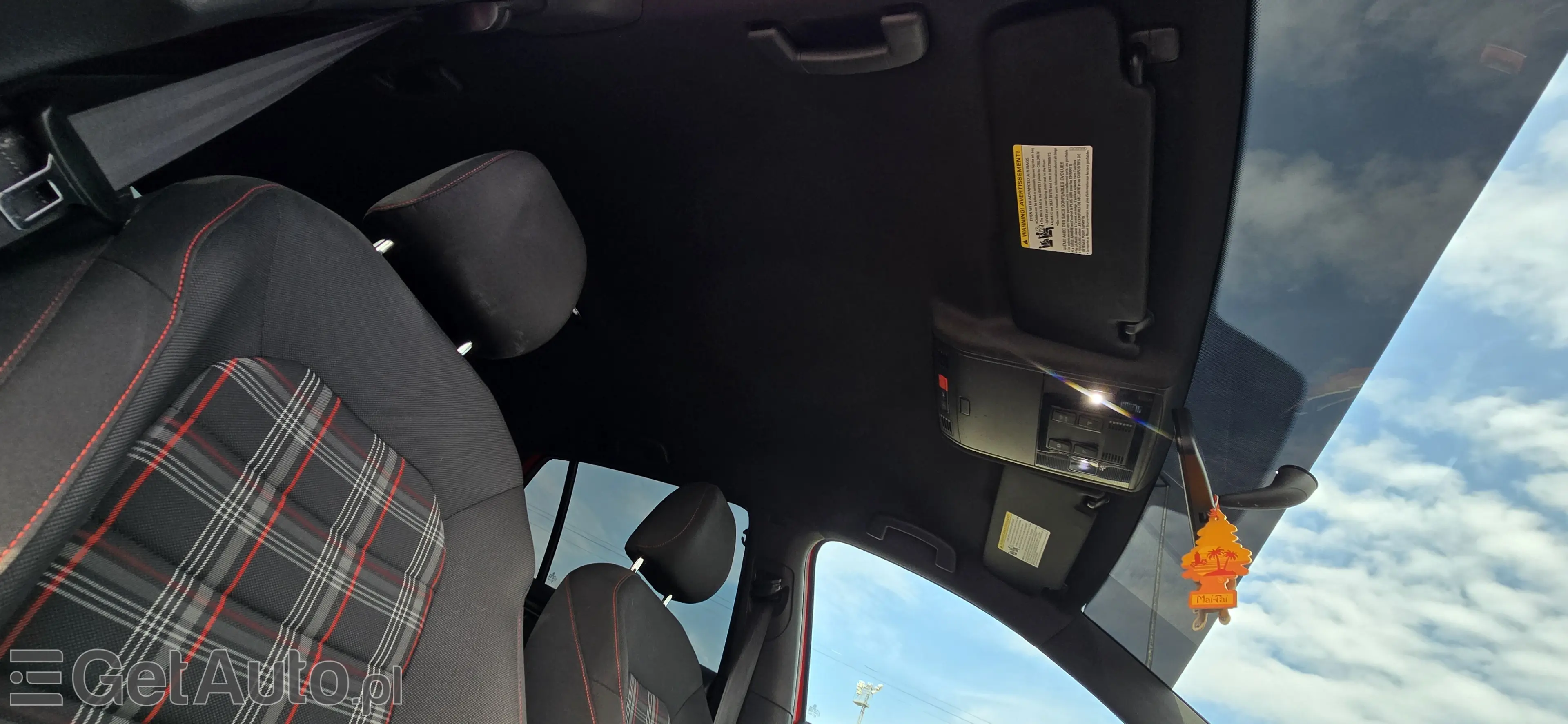 VOLKSWAGEN Golf GTI DSG