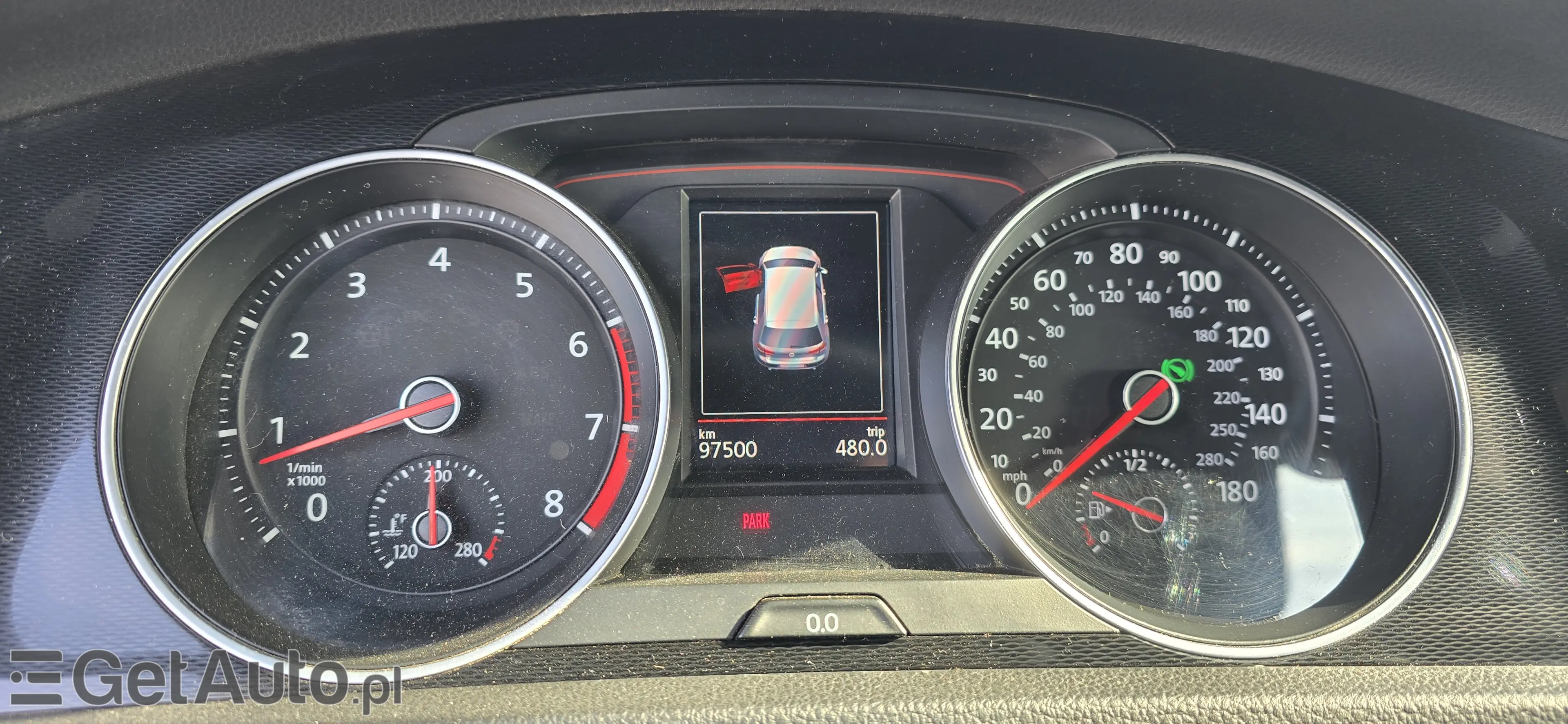 VOLKSWAGEN Golf GTI DSG