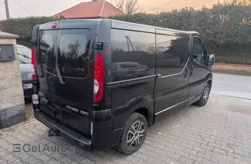 OPEL Vivaro 