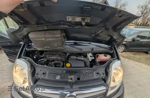 OPEL Vivaro 