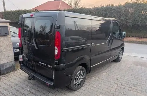 OPEL Vivaro 