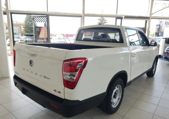 SSANGYONG/KGM Musso Grand 2.2 e-XDi Crystal 4WD