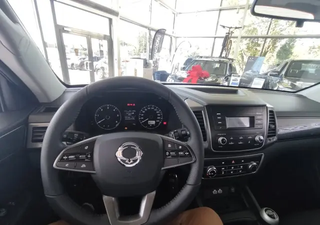 SSANGYONG/KGM Musso Grand 2.2 e-XDi Crystal 4WD