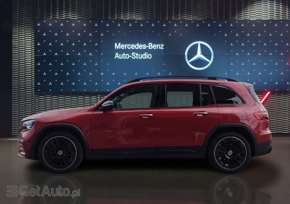 MERCEDES-BENZ GLB 
