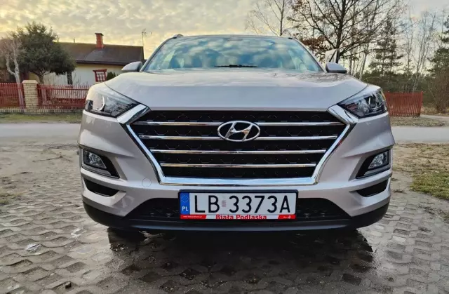 HYUNDAI Tucson 