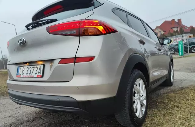 HYUNDAI Tucson 
