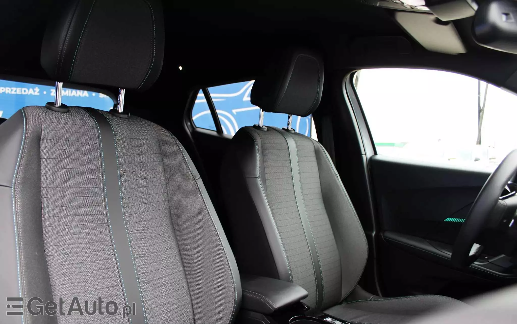 PEUGEOT 2008 1.5 BlueHDi Allure S&S EAT8