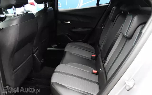 PEUGEOT 2008 1.5 BlueHDi Allure S&S EAT8