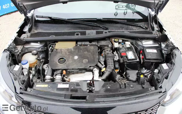 PEUGEOT 2008 1.5 BlueHDi Allure S&S EAT8