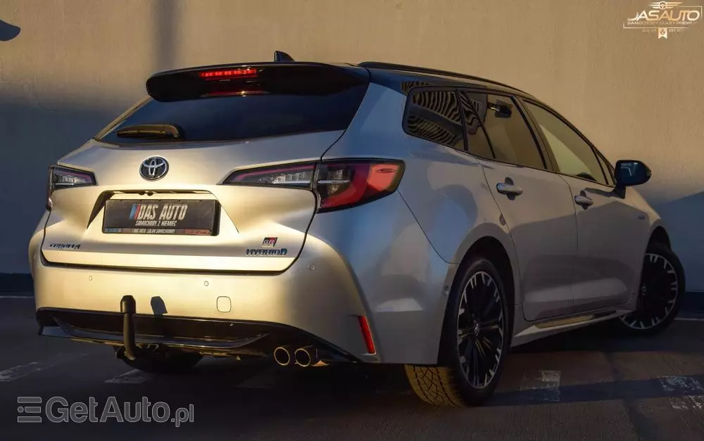 TOYOTA Corolla 2.0 Hybrid Touring Sports GR Sport