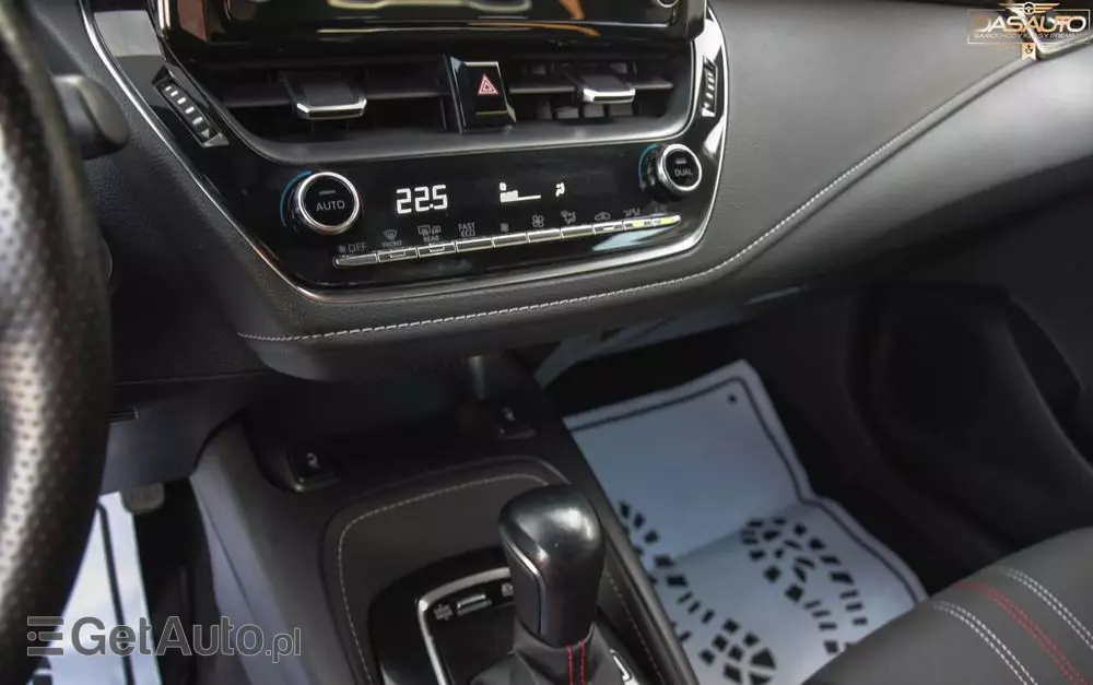 TOYOTA Corolla 2.0 Hybrid Touring Sports GR Sport