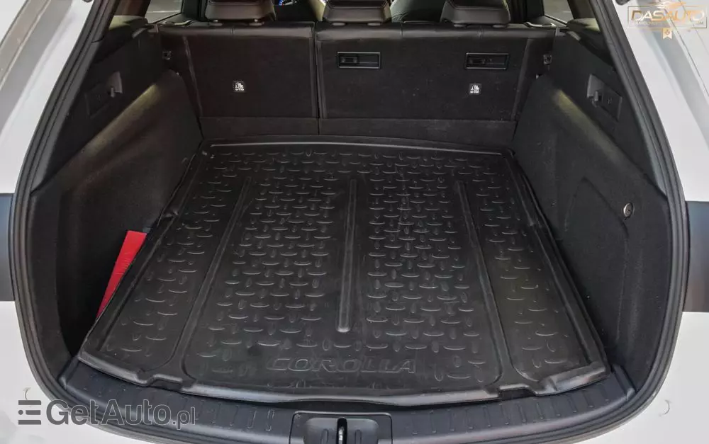 TOYOTA Corolla 2.0 Hybrid Touring Sports GR Sport