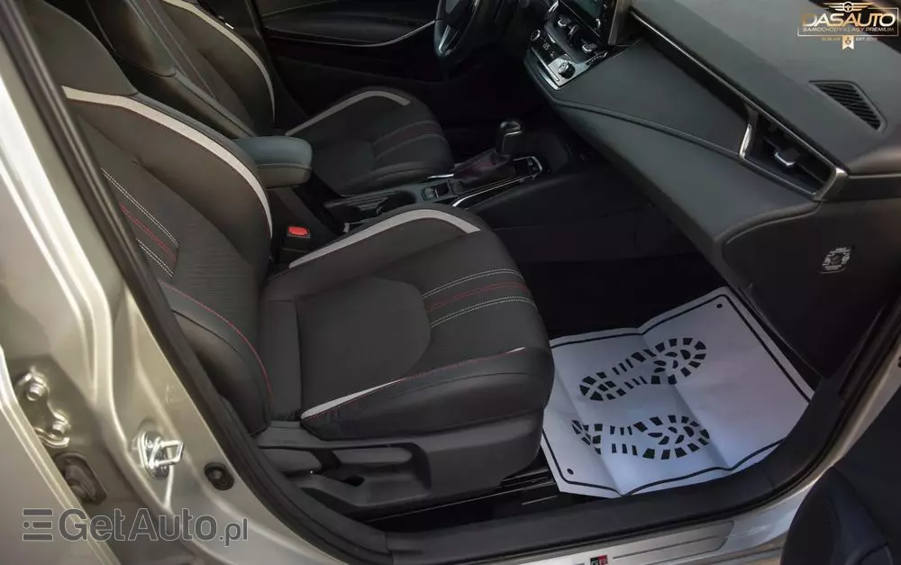 TOYOTA Corolla 2.0 Hybrid Touring Sports GR Sport