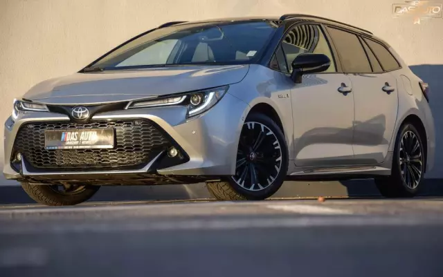 TOYOTA Corolla 2.0 Hybrid Touring Sports GR Sport