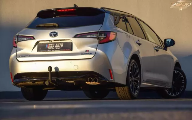 TOYOTA Corolla 2.0 Hybrid Touring Sports GR Sport