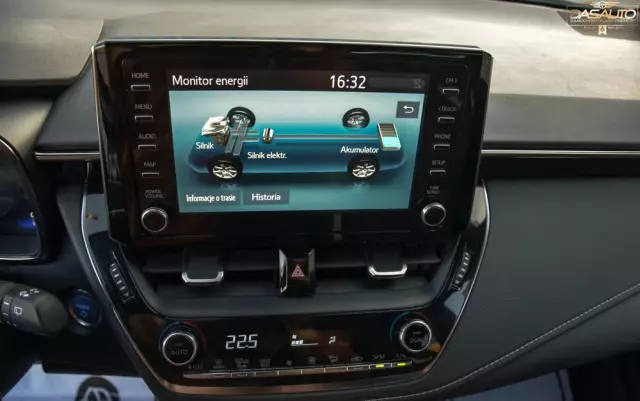 TOYOTA Corolla 2.0 Hybrid Touring Sports GR Sport