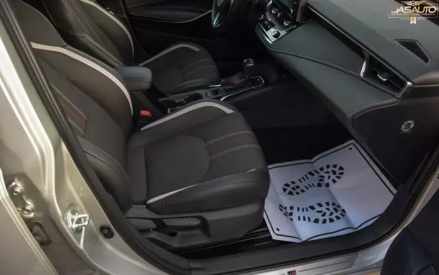 TOYOTA Corolla 2.0 Hybrid Touring Sports GR Sport