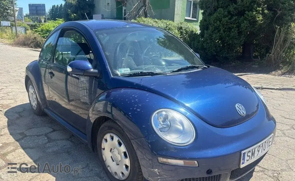 VOLKSWAGEN New Beetle 