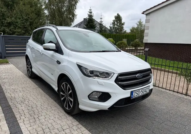 FORD Kuga 2.0 TDCi AWD ST-Line