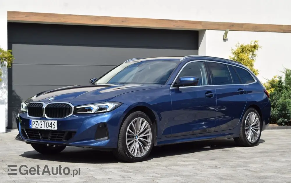 BMW Seria 3 320d xDrive Luxury Line sport