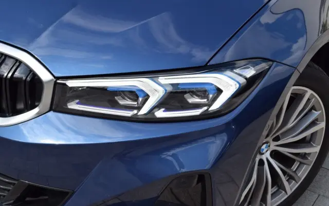 BMW Seria 3 320d xDrive Luxury Line sport