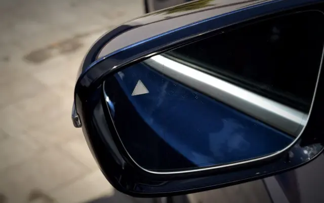 BMW Seria 3 320d xDrive Luxury Line sport