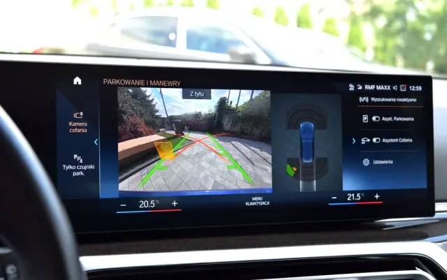 BMW Seria 3 320d xDrive Luxury Line sport