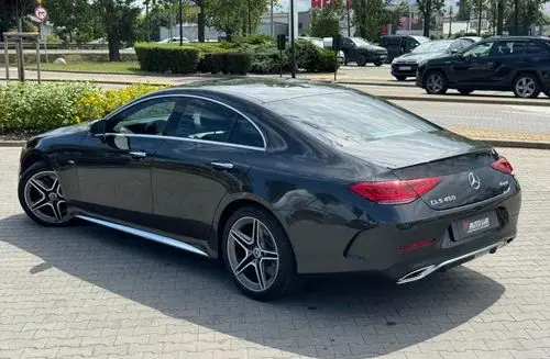 MERCEDES-BENZ CLS 