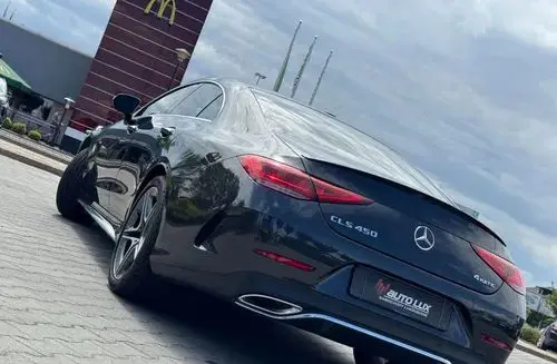 MERCEDES-BENZ CLS 