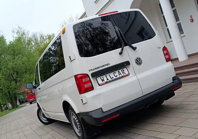 VOLKSWAGEN Transporter Lang EU6