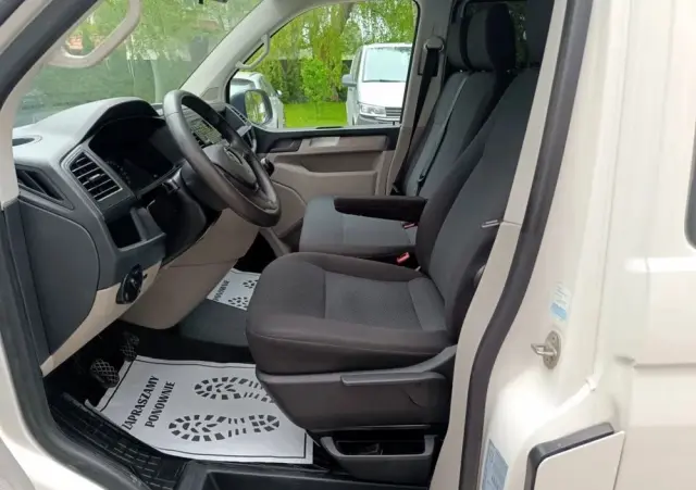 VOLKSWAGEN Transporter Lang EU6