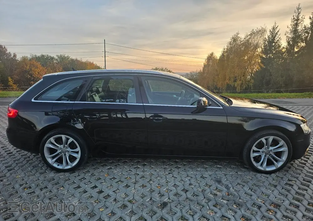 AUDI A4 Avant 