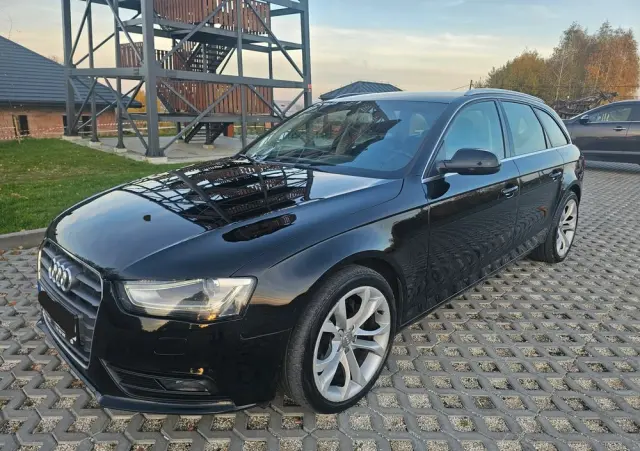 AUDI A4 Avant 