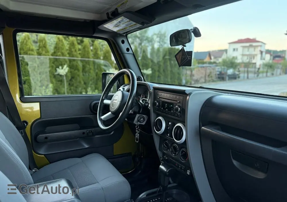 JEEP Wrangler Unlimited 3.8 Sahara