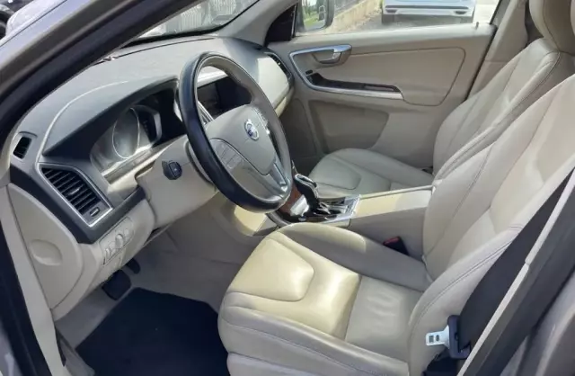 VOLVO Xc 60 