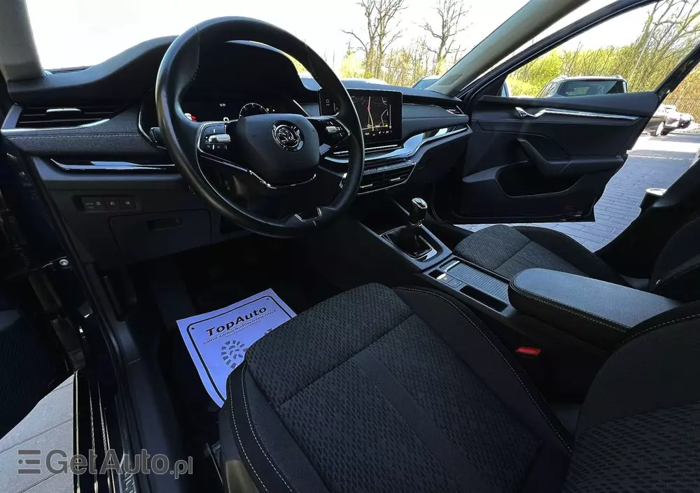 SKODA Octavia 1.5 TSI ACT Business