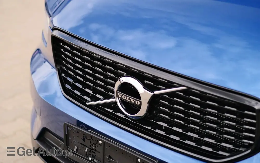 VOLVO XC 40 T5 AWD Geartronic R-Design
