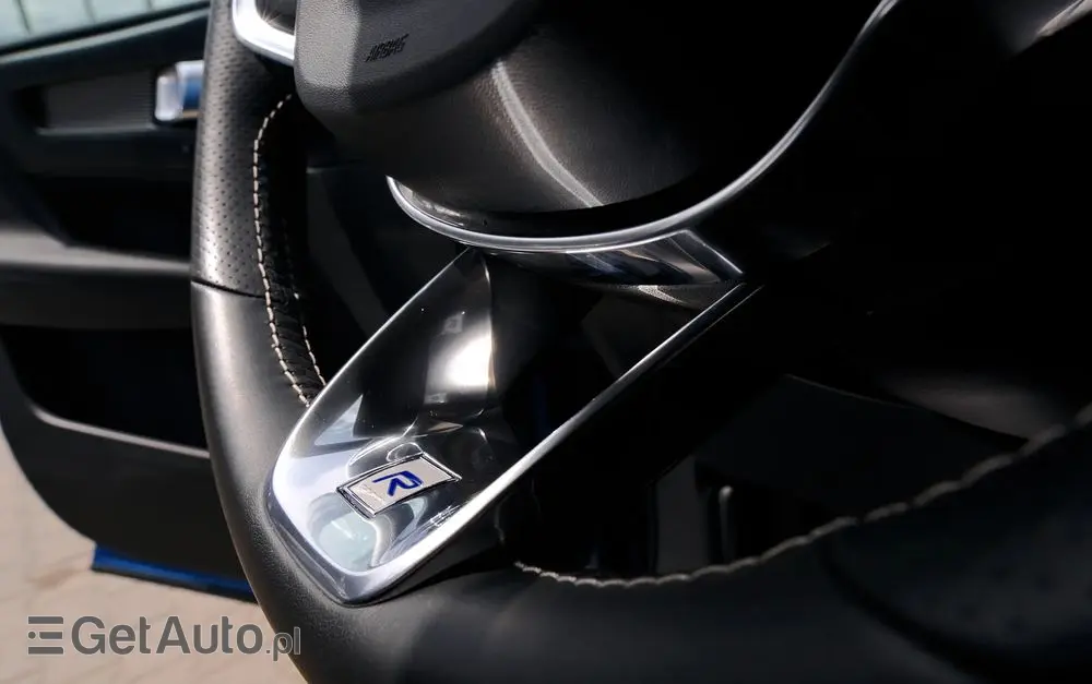 VOLVO XC 40 T5 AWD Geartronic R-Design