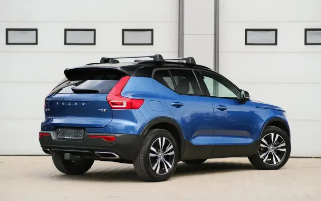 VOLVO XC 40 T5 AWD Geartronic R-Design
