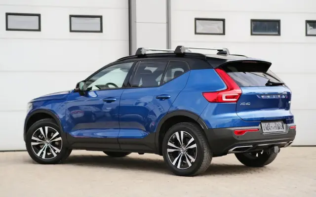 VOLVO XC 40 T5 AWD Geartronic R-Design