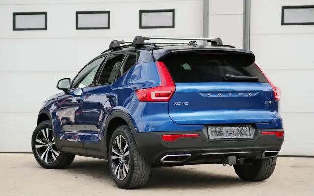 VOLVO XC 40 T5 AWD Geartronic R-Design