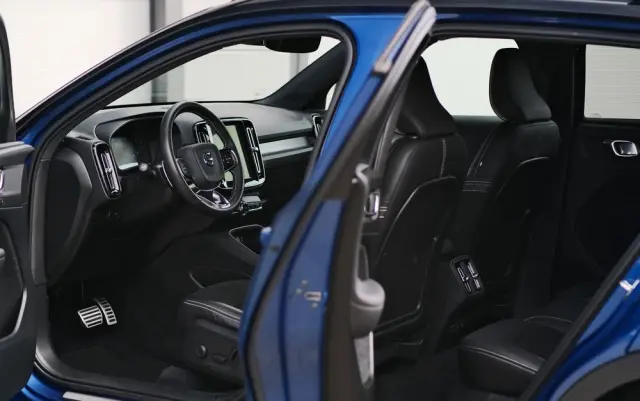 VOLVO XC 40 T5 AWD Geartronic R-Design