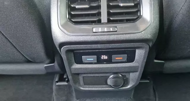 VOLKSWAGEN Tiguan 2.0 TDI SCR DSG Elegance